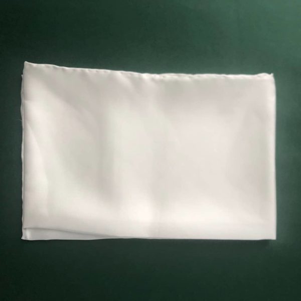 Grand foulard twill de soie roulotté – Image 2